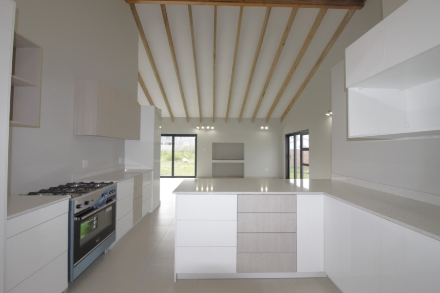 3 Bedroom Property for Sale in Fountains Estate Eastern Cape